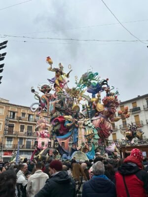 d1e90e7d-a5b0-43b7-a42e-d2ef06a2f99d FALLAS like a local: Stories, bites & Festive Atmosphere