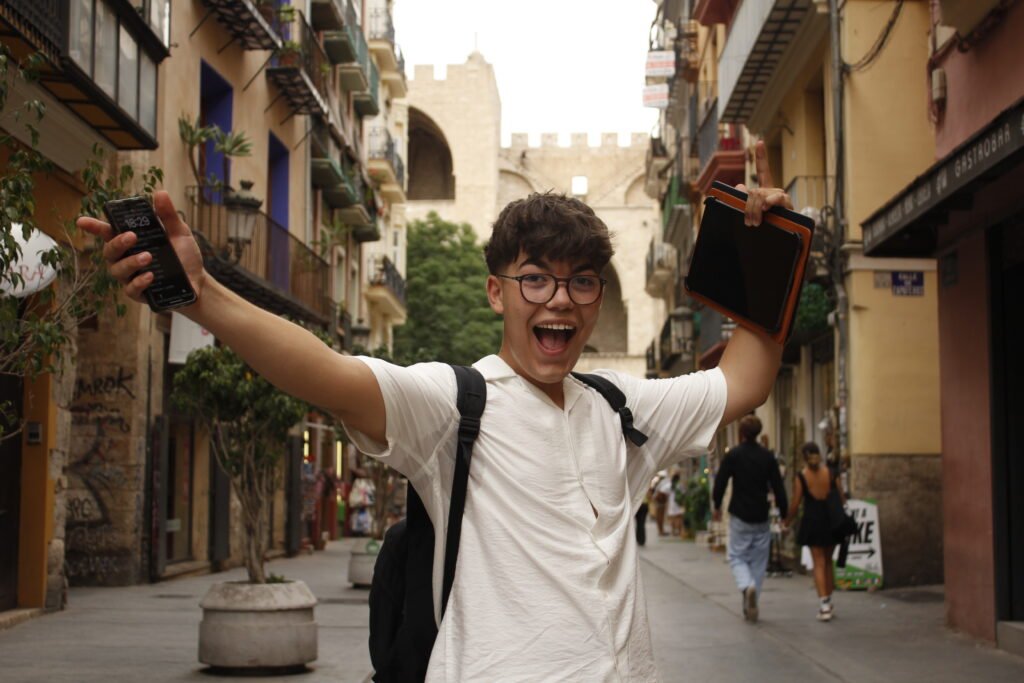 En more than a city break tenemos muchas experiencias locales para disfrutar en la ciudad de Valencia.